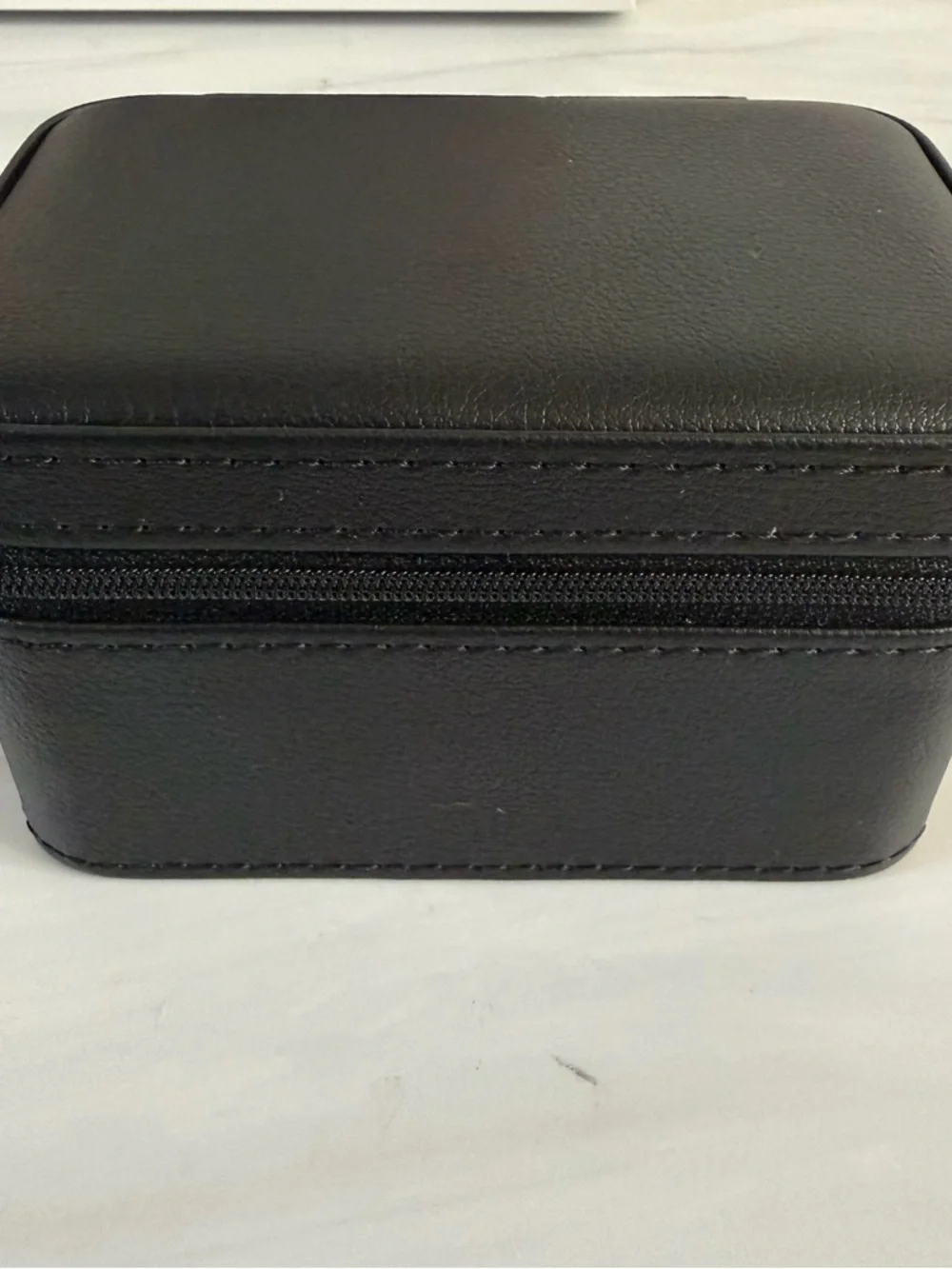 Rothwell San Francisco Two-Slot Watch Holder and Display Pad - NEW